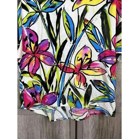 Jams World Top Sz XS Dali Floral Print Short Sleeves Scoop Neckline - Picture 3 of 9